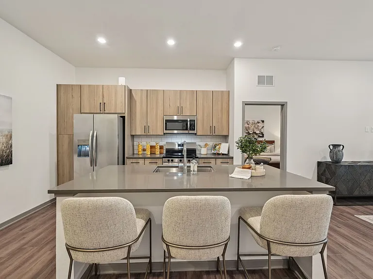 The Concord Luxury Apartments — Photo 47