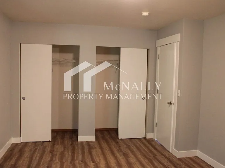 7403 Larkspur Ct — Photo 14