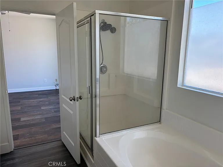 239 Tradewinds Ln — Photo 13