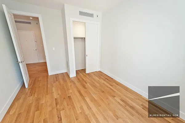 Rented by Highline Residential | media 28