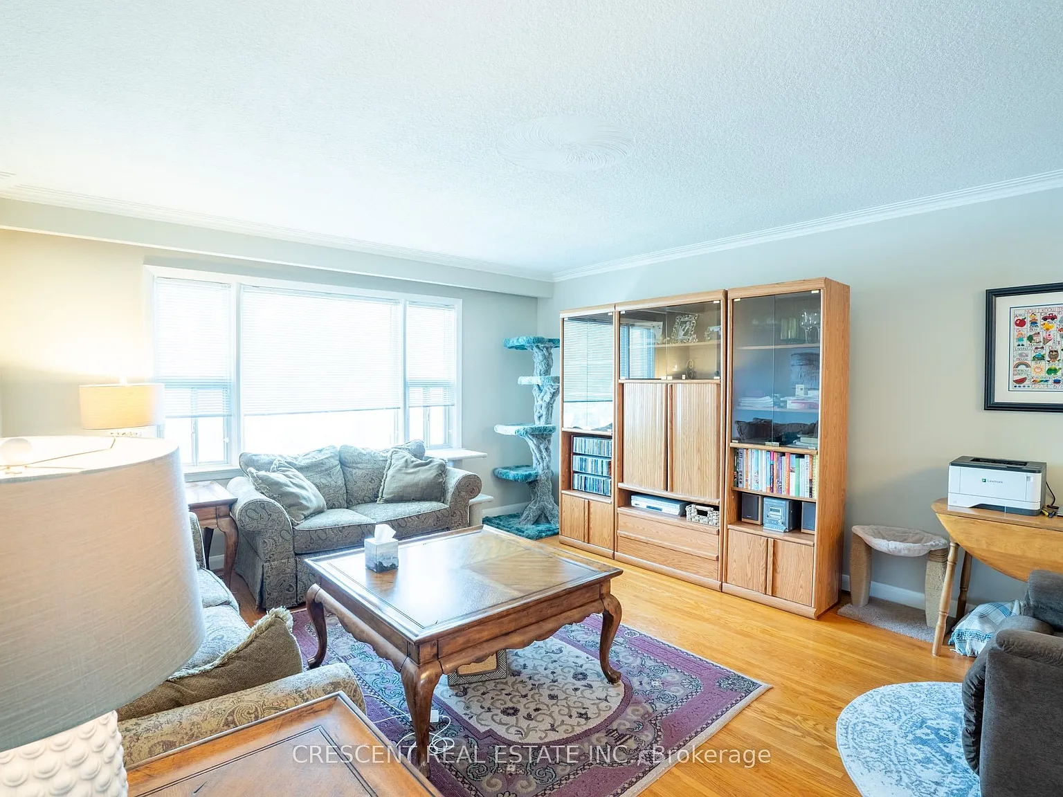 3 bed, $2,550 — Photo 2