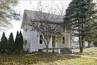485 White Pigeon St photo 1