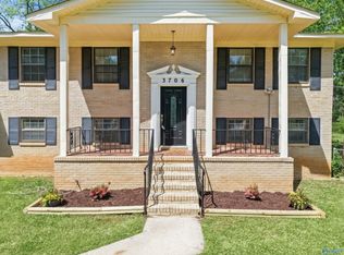 3706 Pecan Grove Dr NW, Huntsville, AL 35810