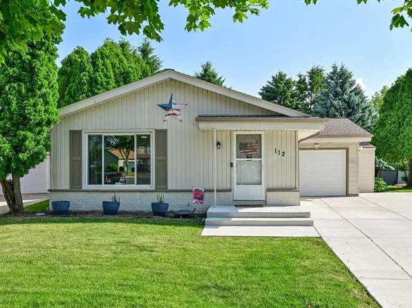 112 West Goldleaf AVENUE, Milwaukee, WI 53207