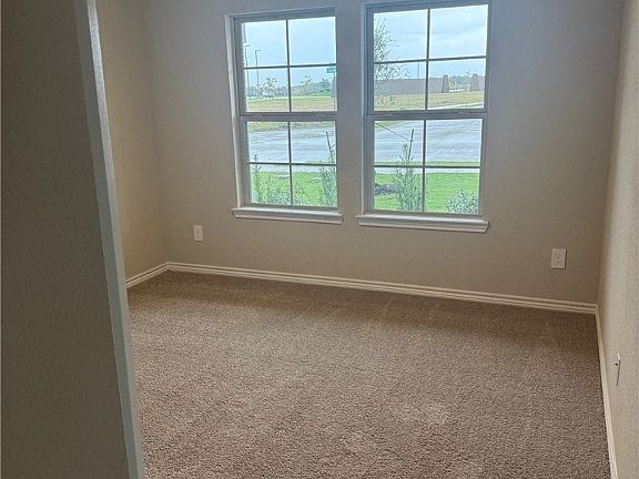 5th image of 1204 Canton Dr