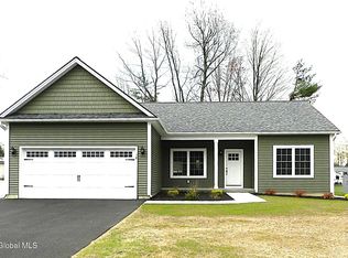 18 Sandy Blvd, South Glens Falls, NY 12803