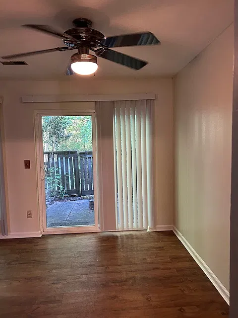 Great Oak Drive, North Charleston — Photo 2