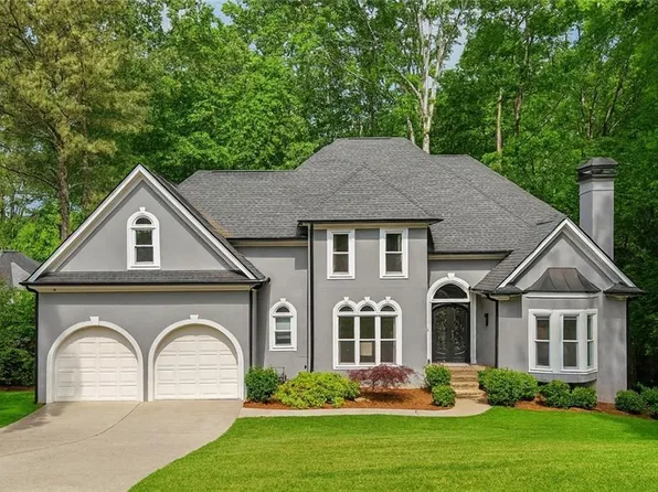 3851 Glenhurst Dr SE, Smyrna, GA 30080