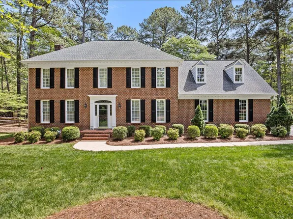 11816 Straley Pl, Raleigh, NC 27614