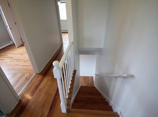 331 Pleasantview Ave, Bridgeport, CT 06606