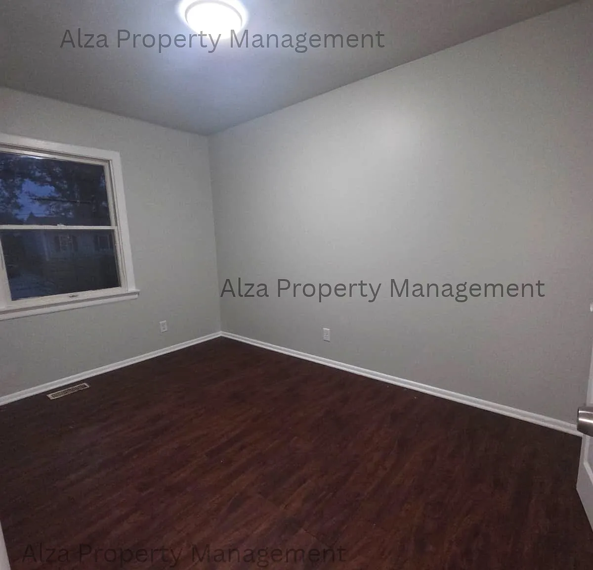 218 Healy Ave - Unit 1 — Photo 2