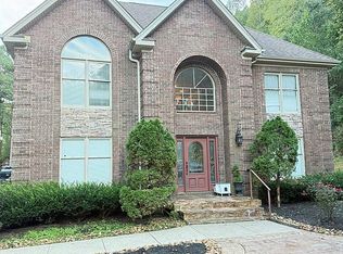 2338 State Route 1750, East Point, KY 41216