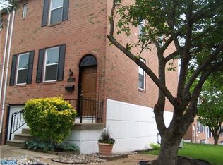 215 Greendale Rd, Philadelphia, PA 19154