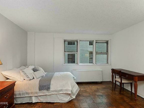 4th image of 120 4th Ave #11A