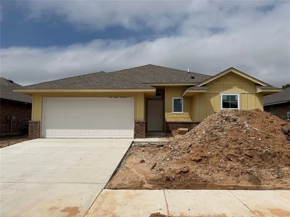 1005 Redwood Creek Dr, Yukon, OK 73099