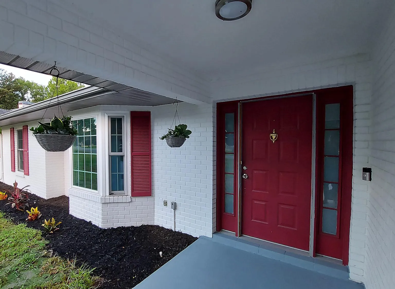 3 bed, 2000 sqft, $1,900 — Photo 2