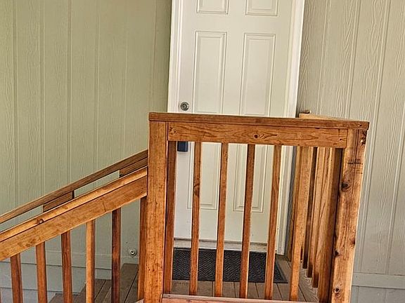 2nd image of 11705 Edgewood Rd #20