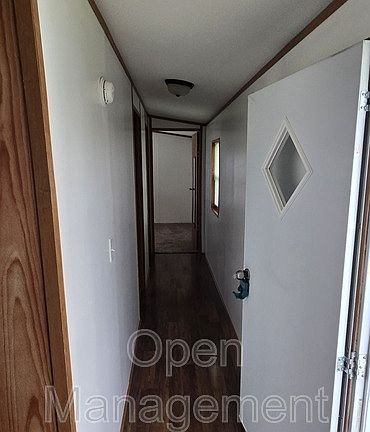 2nd image of 1100 Thornwood Dr Lot 20