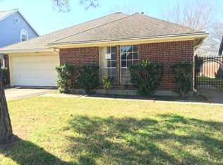 2027 Reddington Rd, Sugar Land, TX 77478