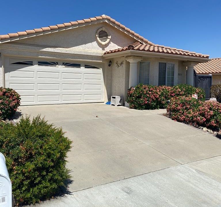 1st image of 28271 Avenida Francesca