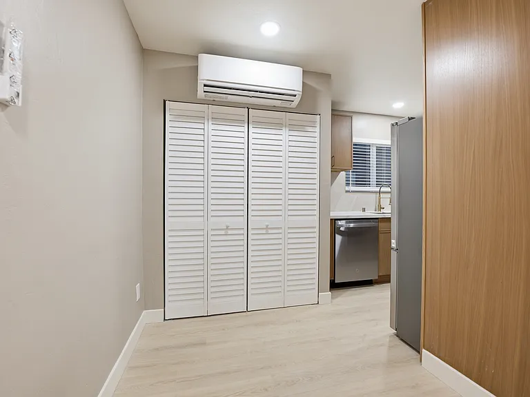 4021 Lamont St #2 — Photo 4