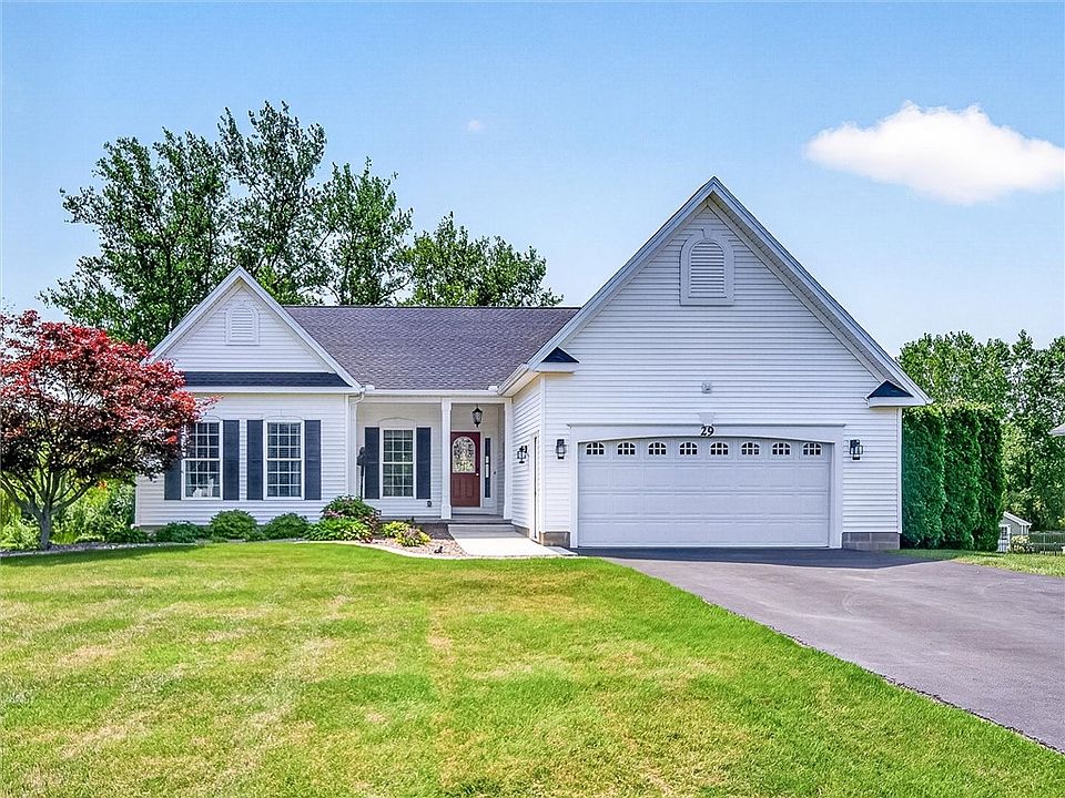 1st image of 29 Country Creek Ln