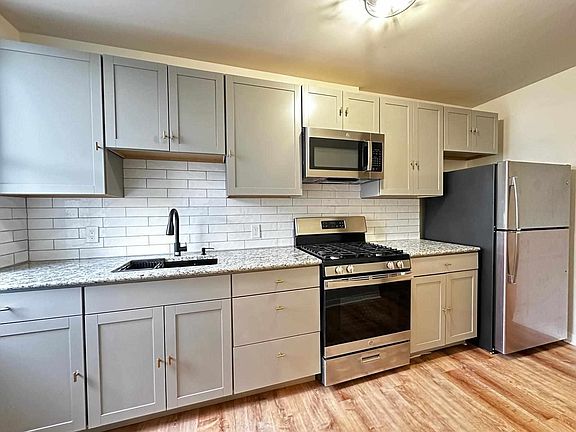 5th image of 226 70th St