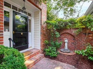 812 Gaston Wood Ct, Raleigh, NC 27605