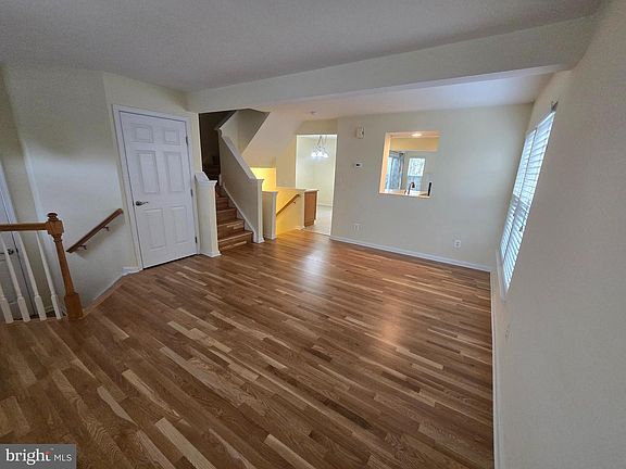 4th image of 10331 Butternut Cir