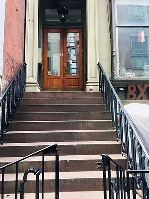 Rented by Manhattan Flats | media 35