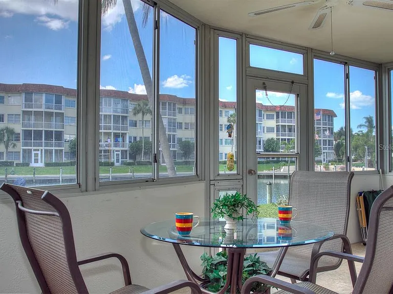 1250 N Portofino Dr #107MAR — Photo 6