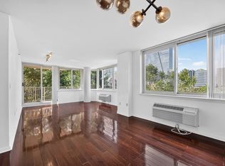 20 2nd St APT 403, Jersey City, NJ 07302