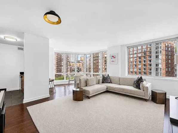 20 River Ter APT 10E, New York, NY 10282