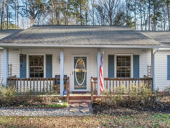 2nd image of 4393 Teal Cir