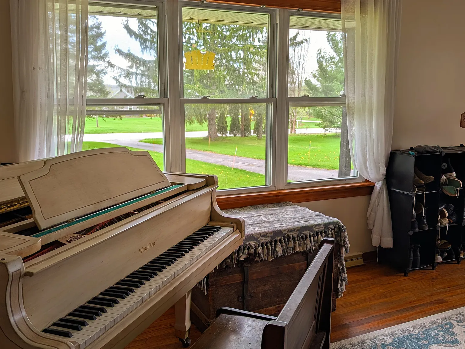 3 bed, 1900 sqft, $570 — Photo 4