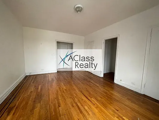 Rented by A Class Realty International | media 17