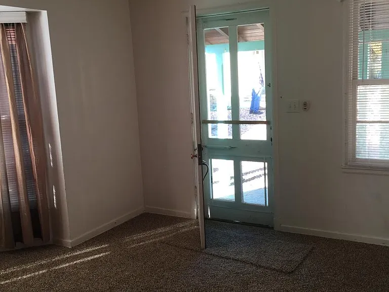 508 Ash St — Photo 9