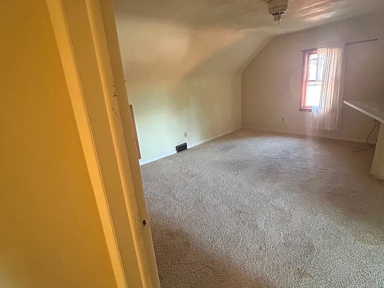 Country Club Rd — Photo 10