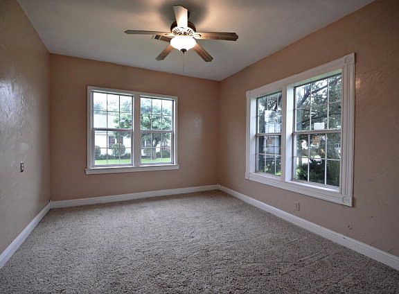 3rd image of 123 S 17th St
