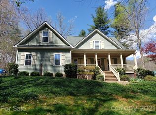 7 Long Winding Rd, Asheville, NC 28805
