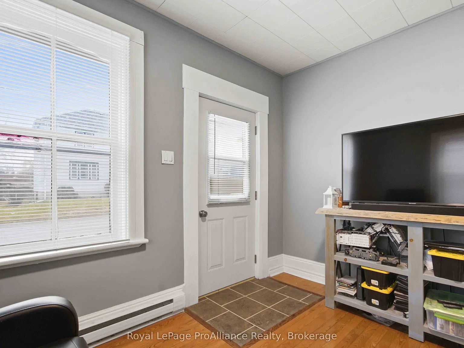 1 bed, $1,800 — Photo 4