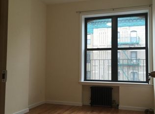 372 7th Ave APT 1, Brooklyn, NY 11215