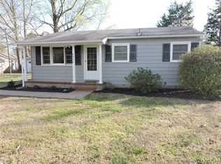 6954 Fields Landing Rd, Hayes, VA 23072