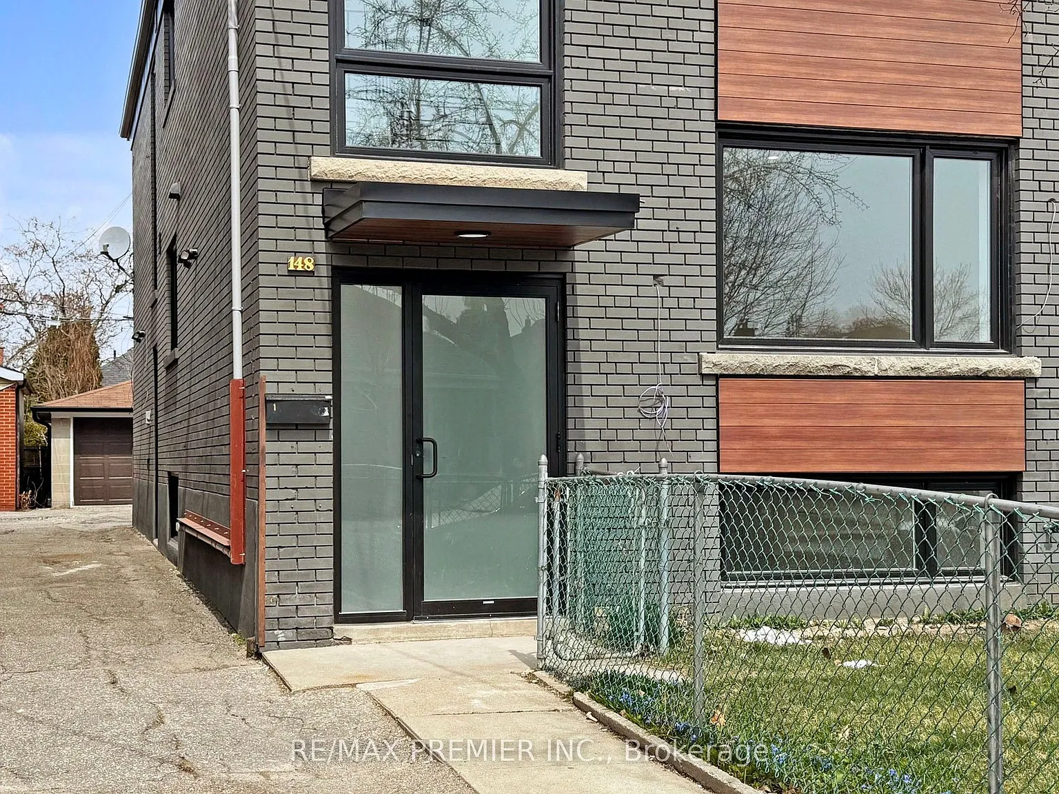 2 bed, $2,500 — Photo 1