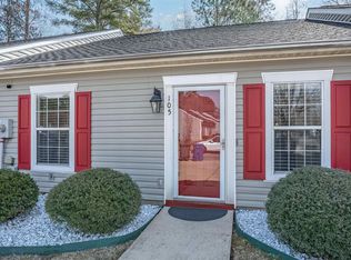 105 Thorn Tree Ln, Columbia, SC 29212