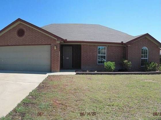 2nd image of 2614 Curtis Dr