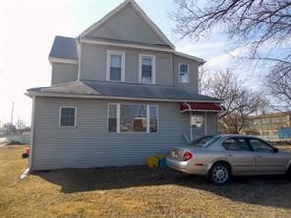 306 Booth Ave, Endicott, NY 13760