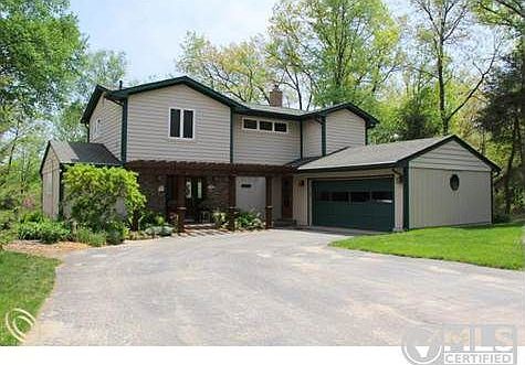 10931 S Monticello Dr.JPG