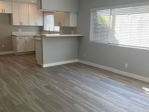 4th image of 539-541 Sunset Ave #541-07
