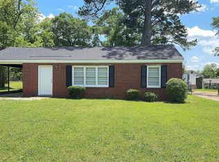 809 S 10th St, Lanett, AL 36863